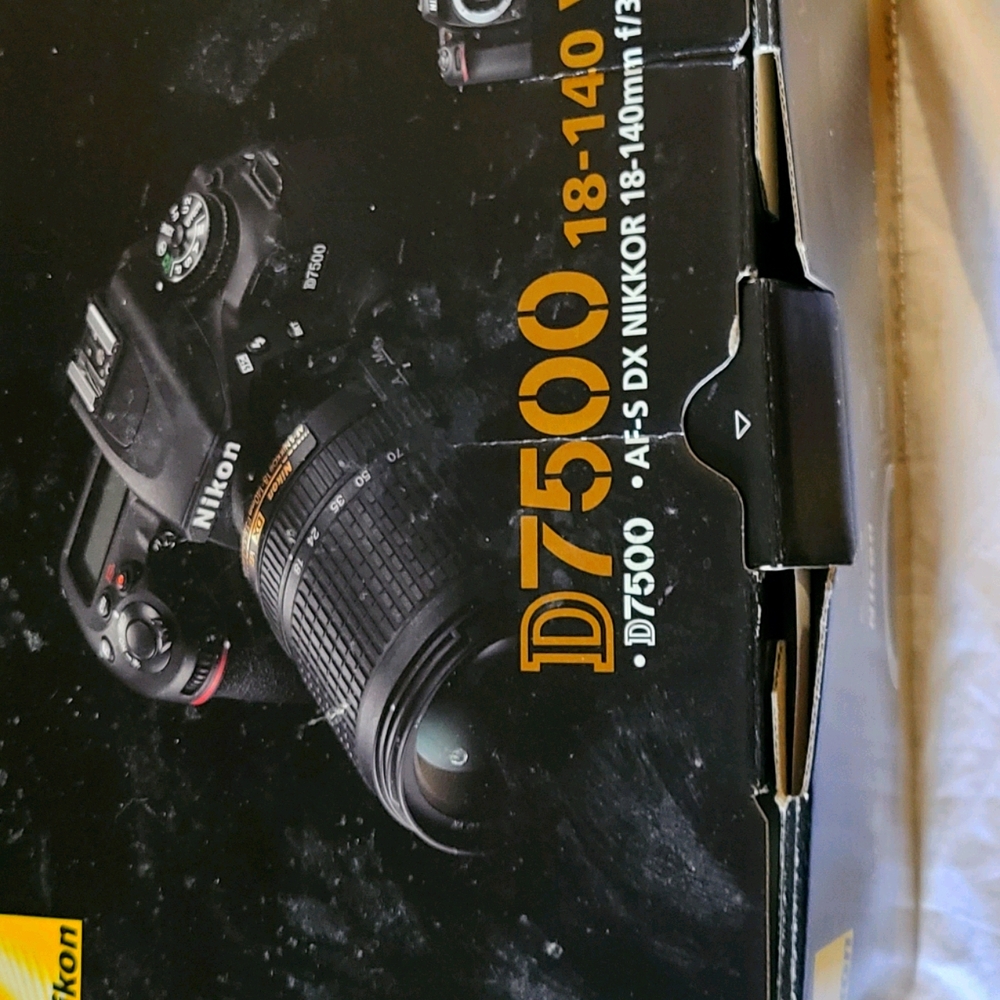 Nikon d7500 with nice kit